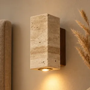 Moderní nástěnná LED svítidla k posteli z travertinu s teplým bílým světlem